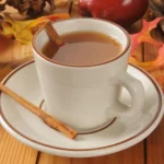 دمنوش سیب و دارچین